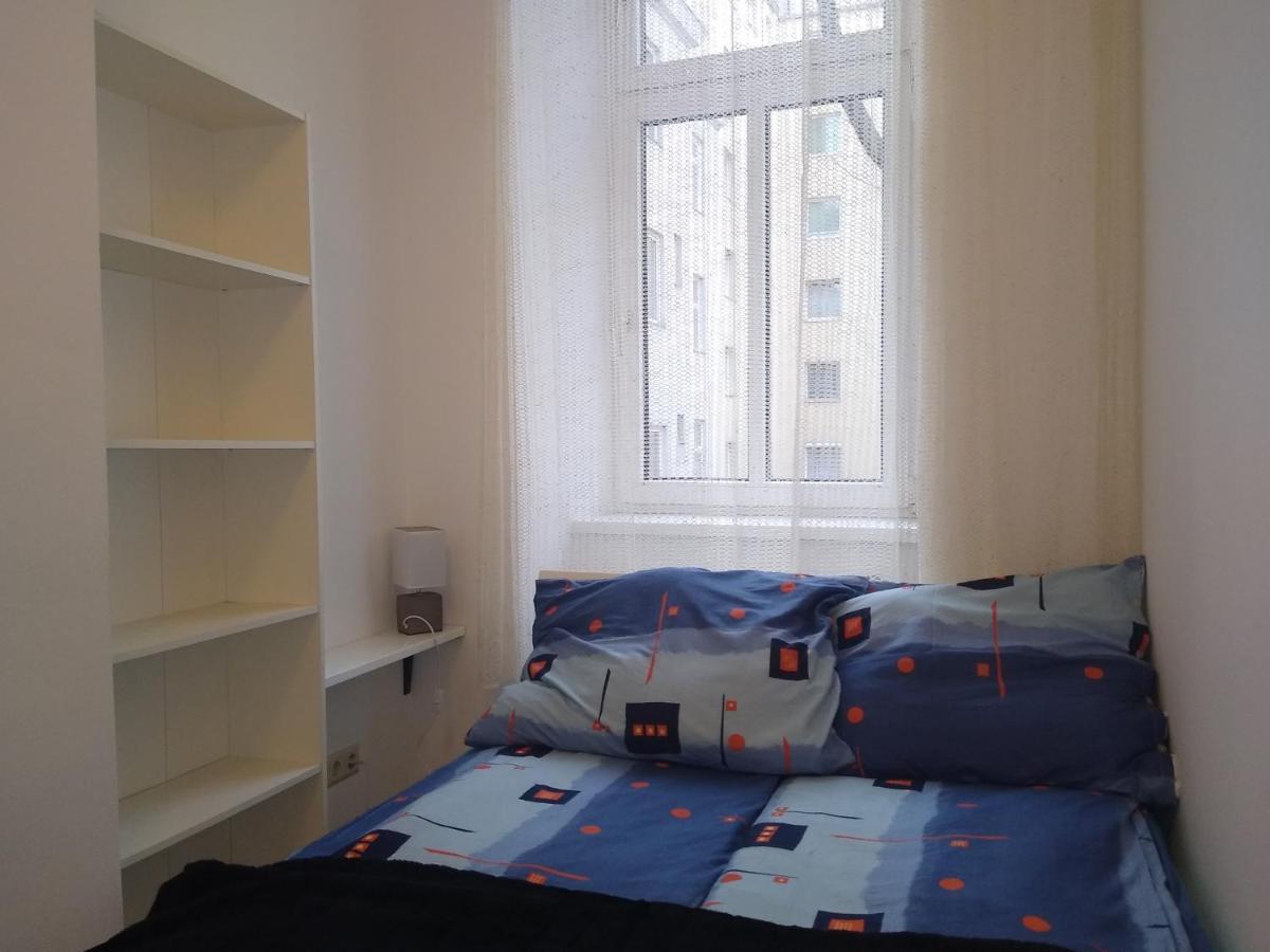 Spacious Central Apartment Wien Eksteriør billede